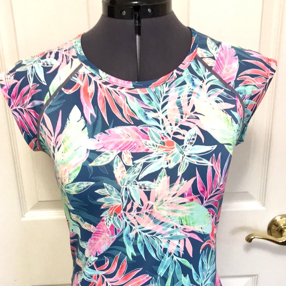 Athleta Tidal Wave Rash Guard - Picture 7 of 16